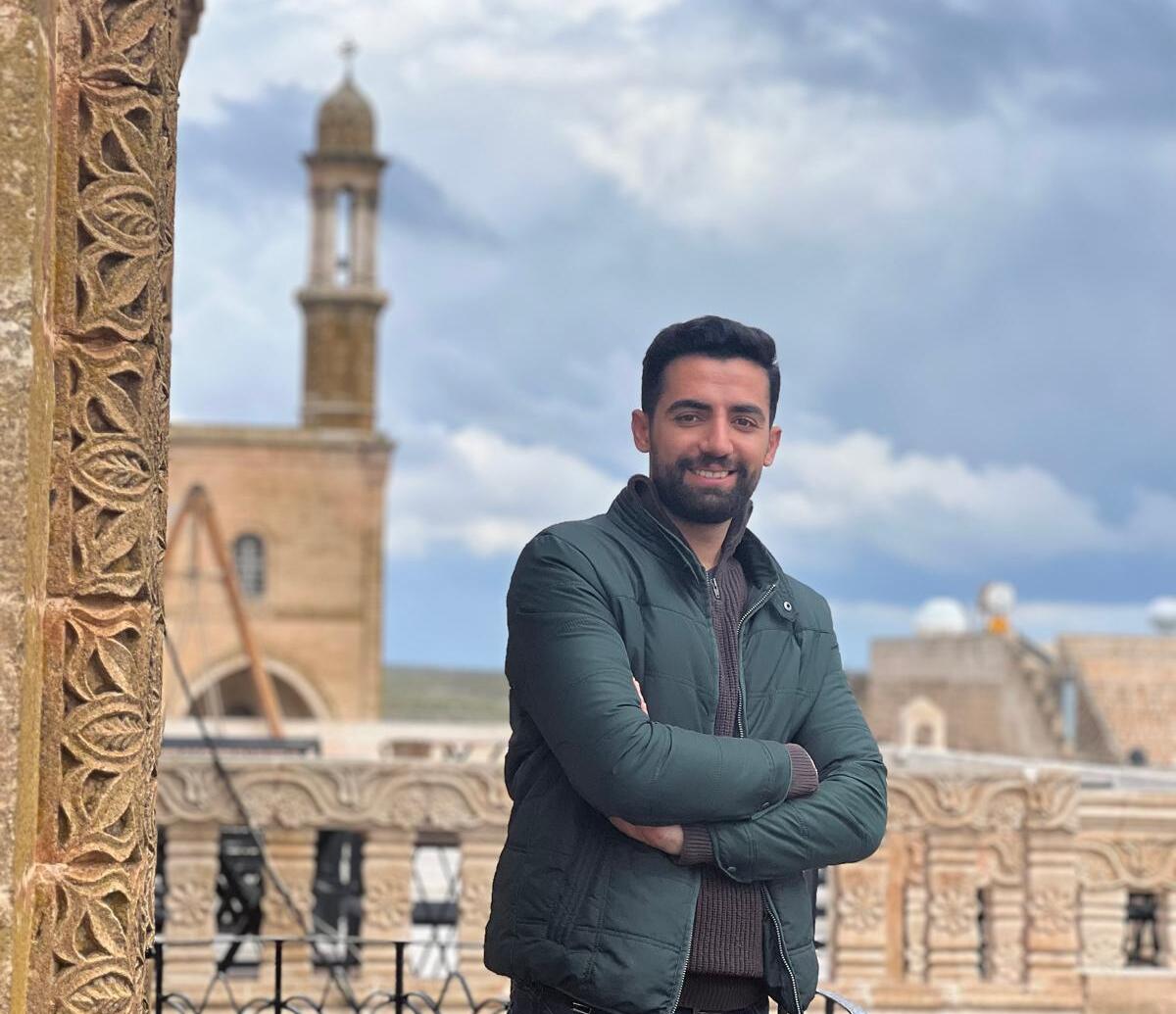 Anadilde eğitim mücadelesi: Lukas Aktaş’ın Süryanice yolculuğu…